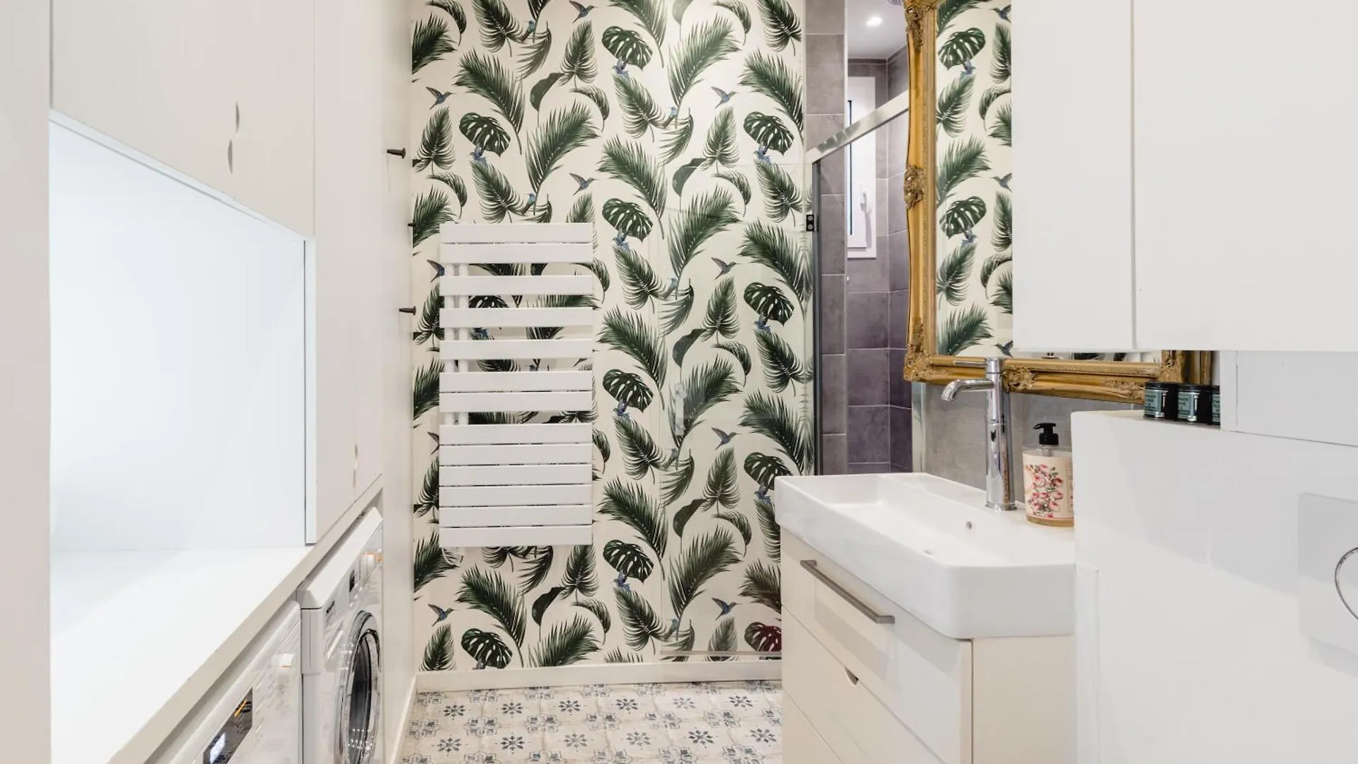 פריז Luxury 1 Bedroom Apartment 700Ft2 Montorgueil/Leshalles